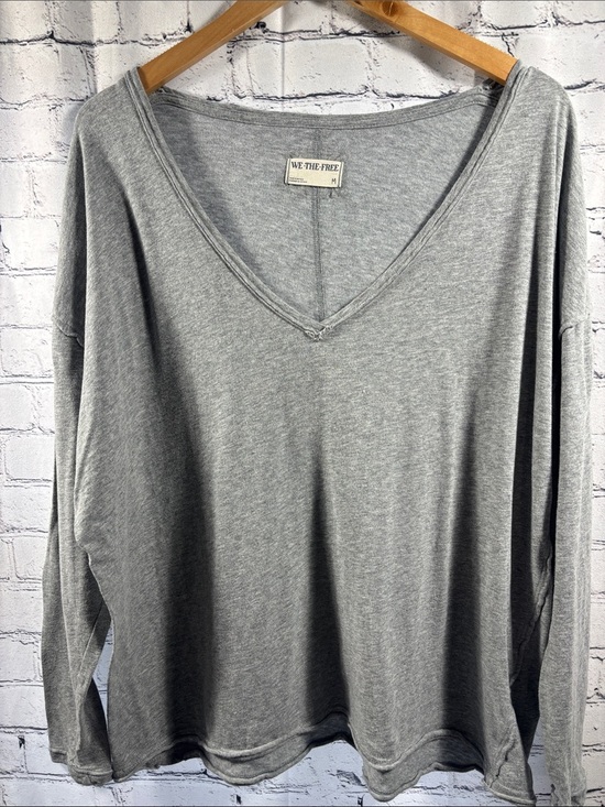 We The Free Tops - We The Free Gray V-Neck Relaxed Long Sleeve Top